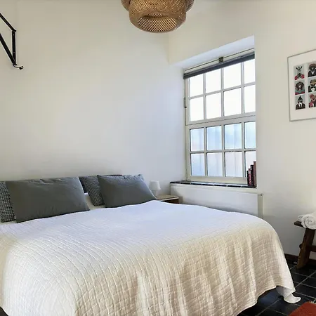 In Former Bathhouse Apartmán *