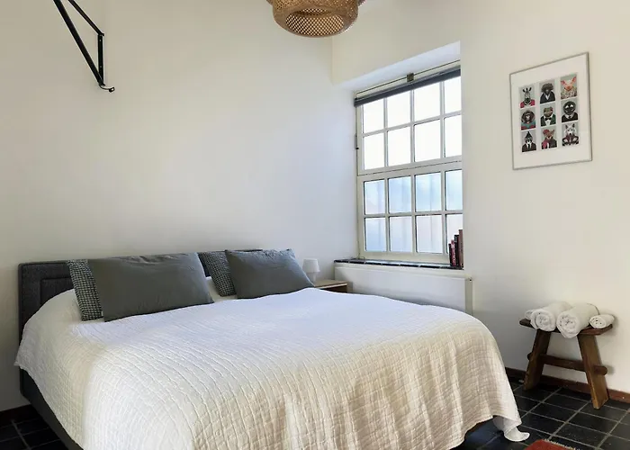 In Former Bathhouse شقة *