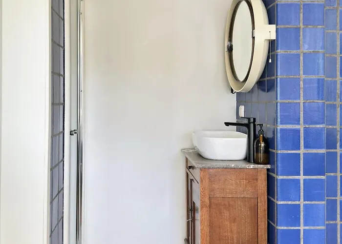 In Former Bathhouse أمستردام