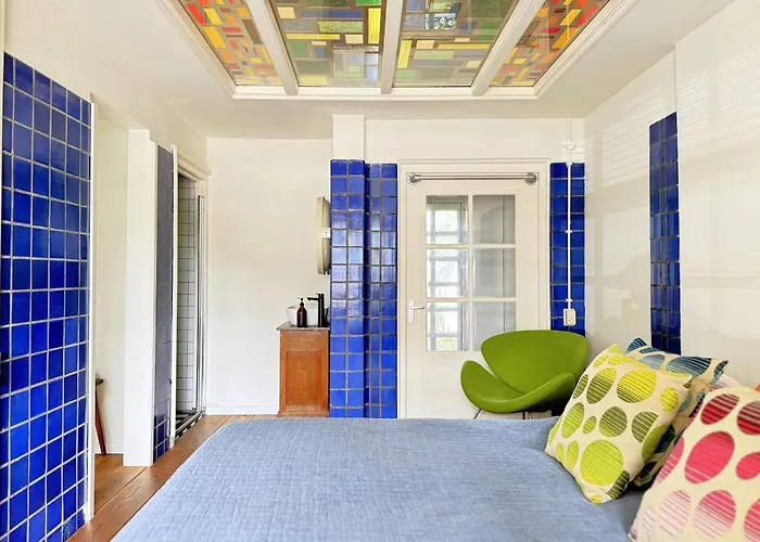 شقة In Former Bathhouse *